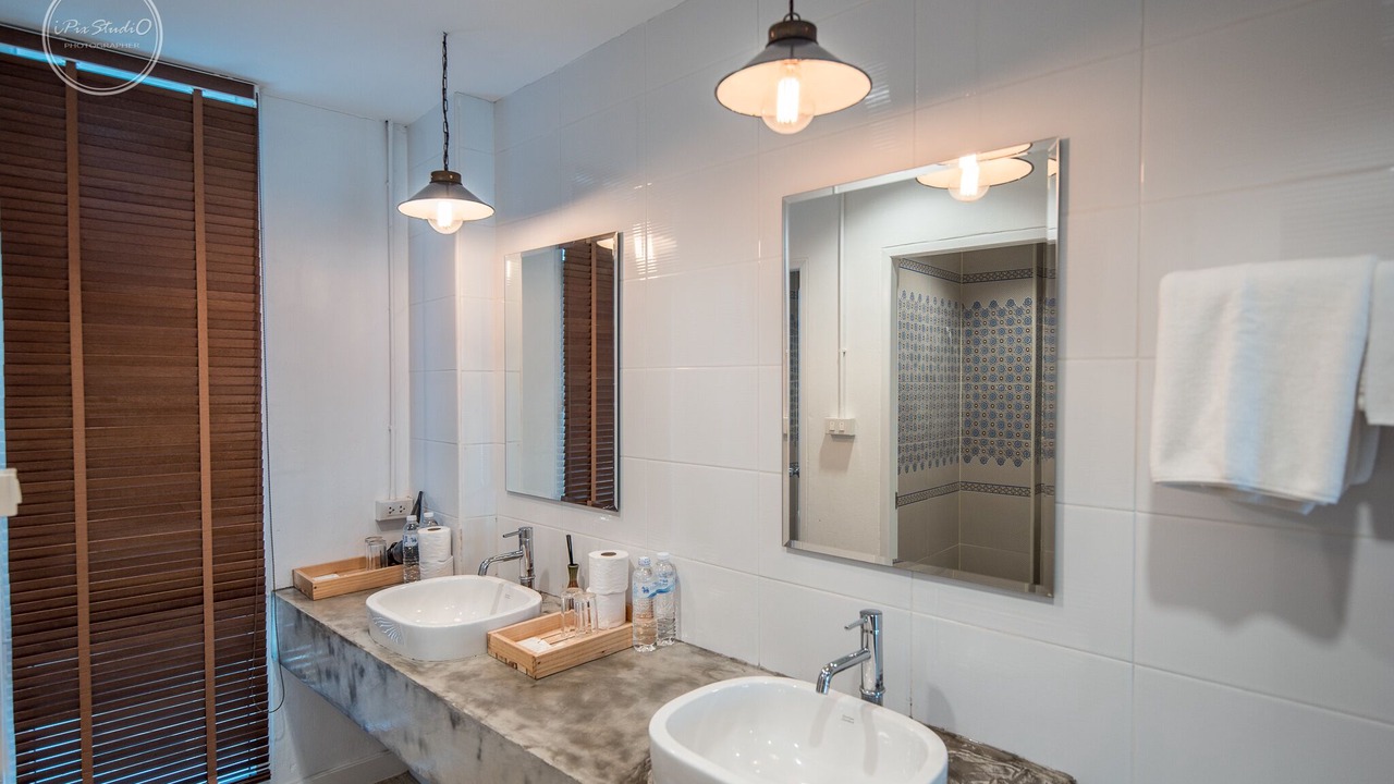 Photo of Bathroom in Khlong Toei