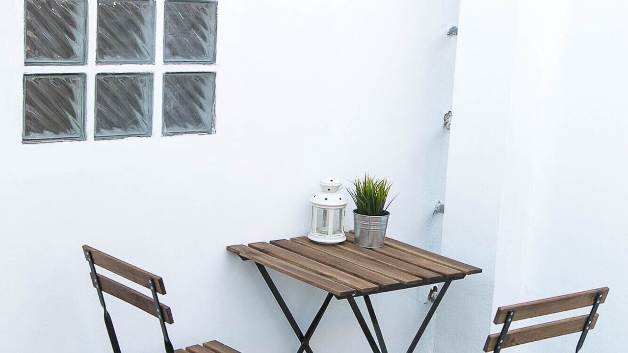 Photo of Patio Balcony in Samsen Nai