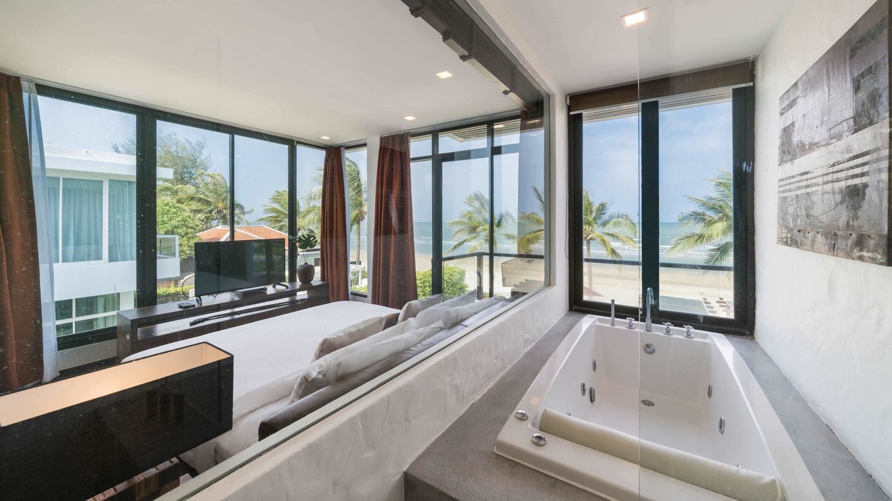 Photo of Bathroom in Pak Nam Pran