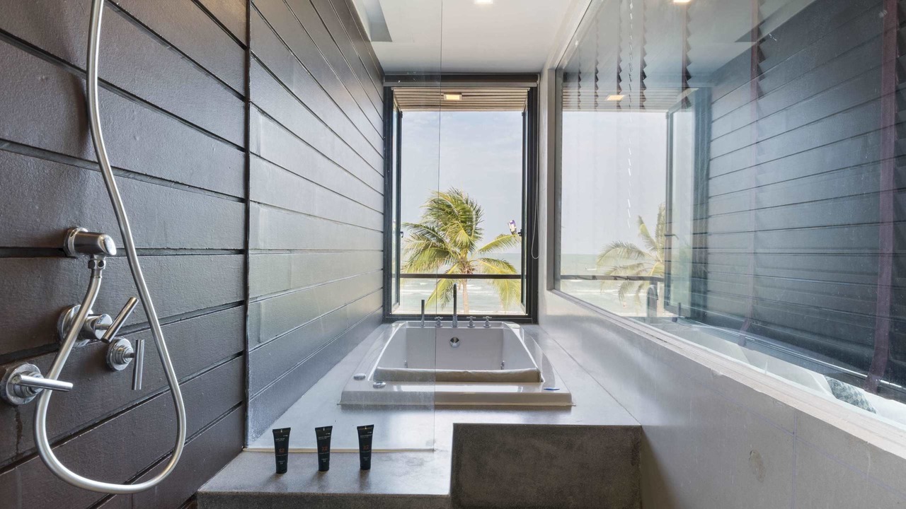Photo of Bathroom in Pak Nam Pran
