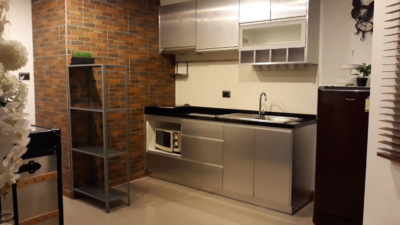Photo of Kitchen in Wat Bowon Niwet