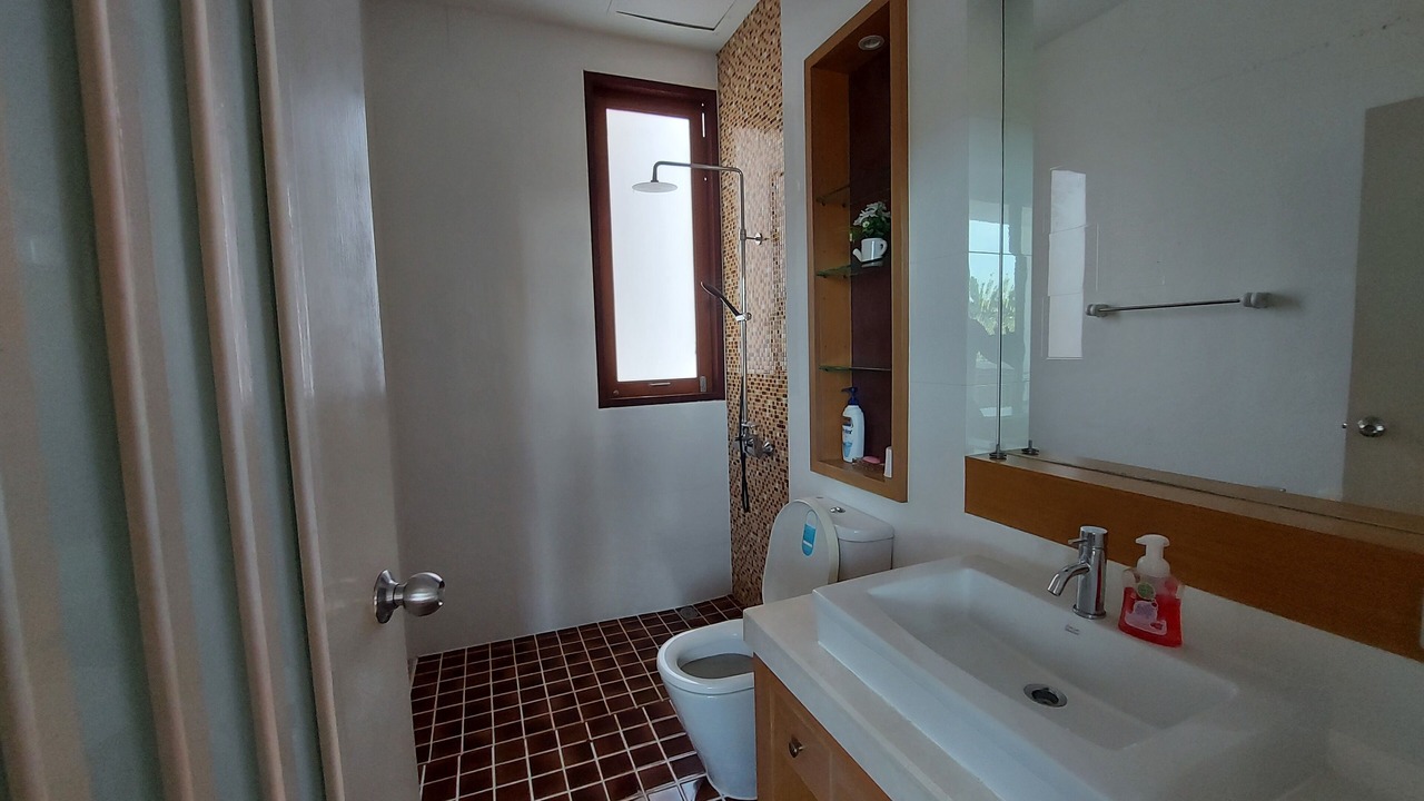 Photo of Bathroom in Sam Roi Yot