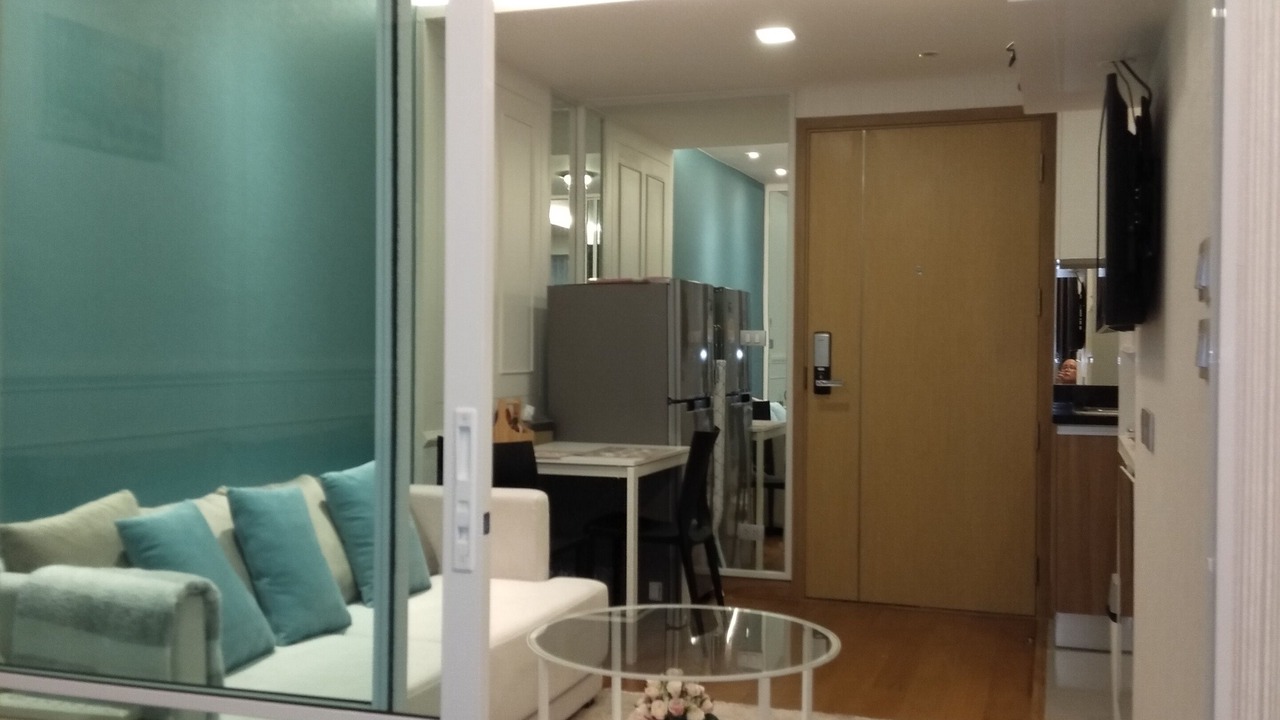 Photo of Livingroom in Khlong Toei Nuea