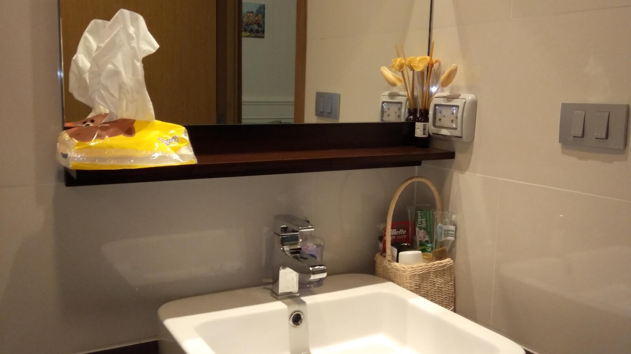 Photo of Bathroom in Khlong Toei Nuea