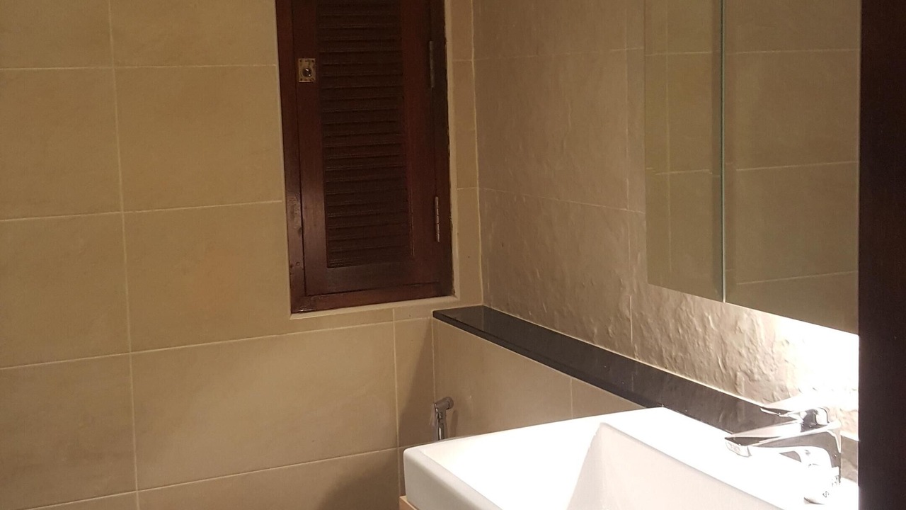 Photo of Bathroom in Old City