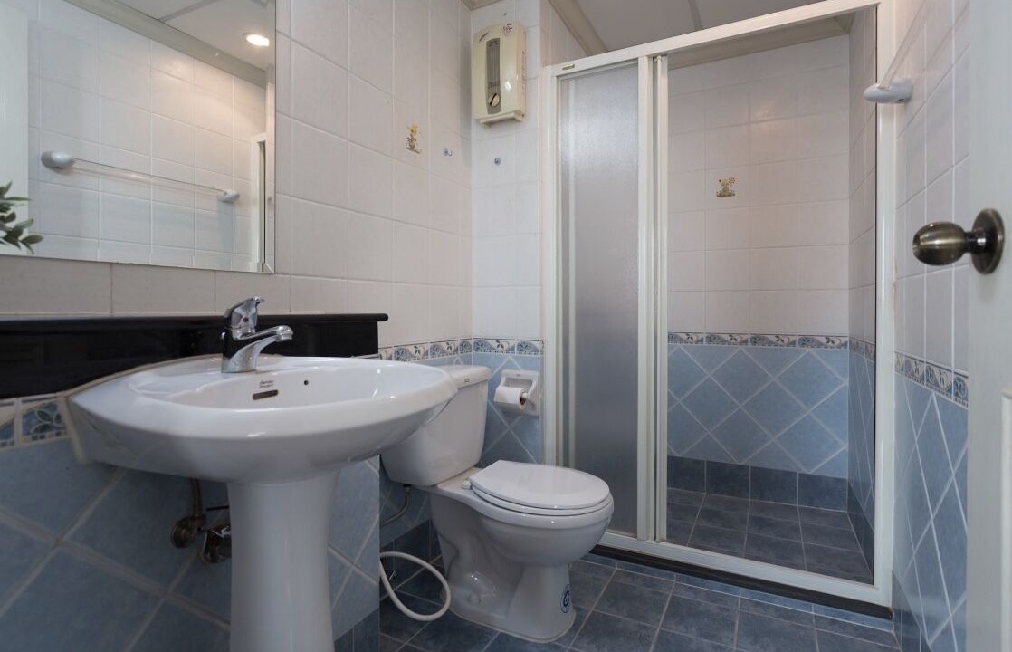 Photo of Bathroom in Chatuchak