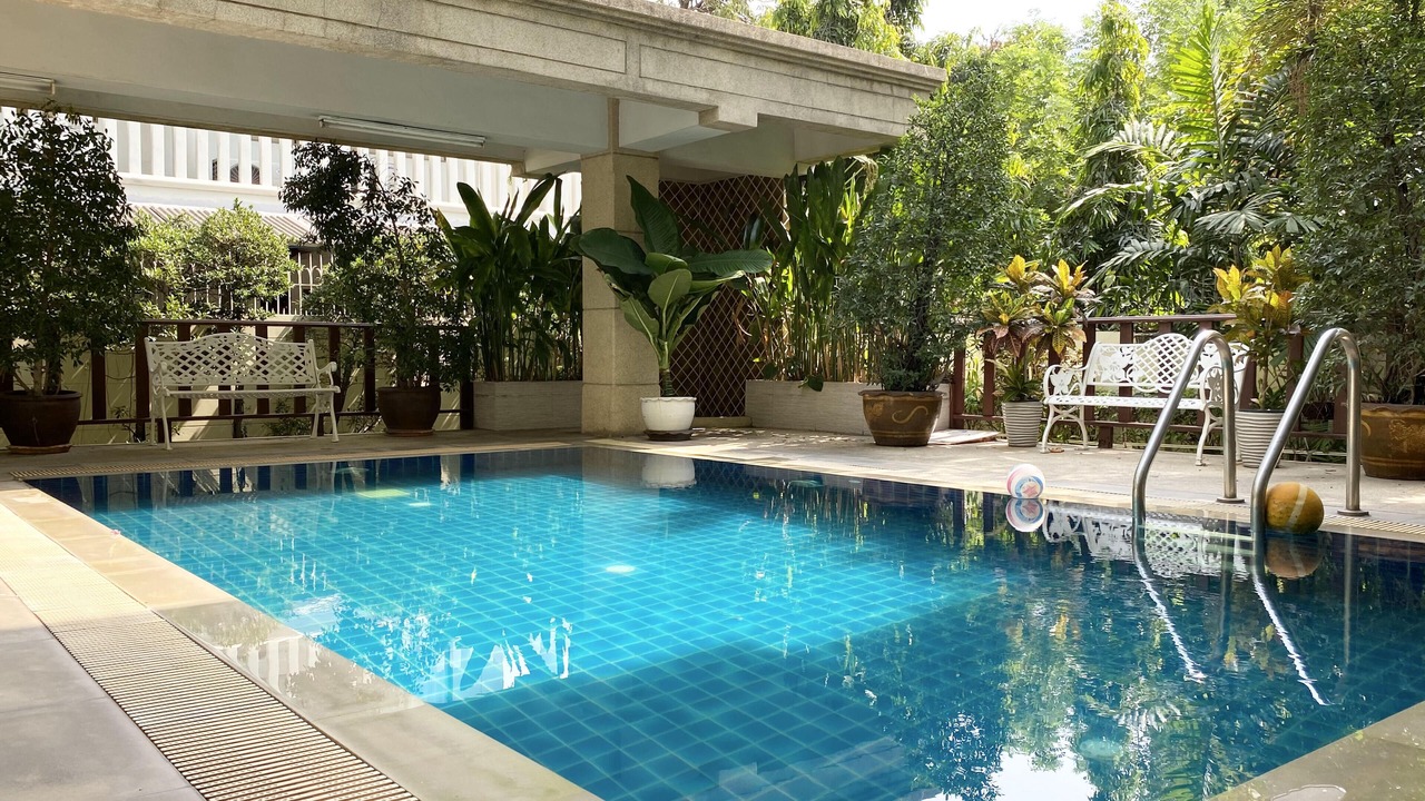 Photo of Outdoor in Bangkok Central Business District
