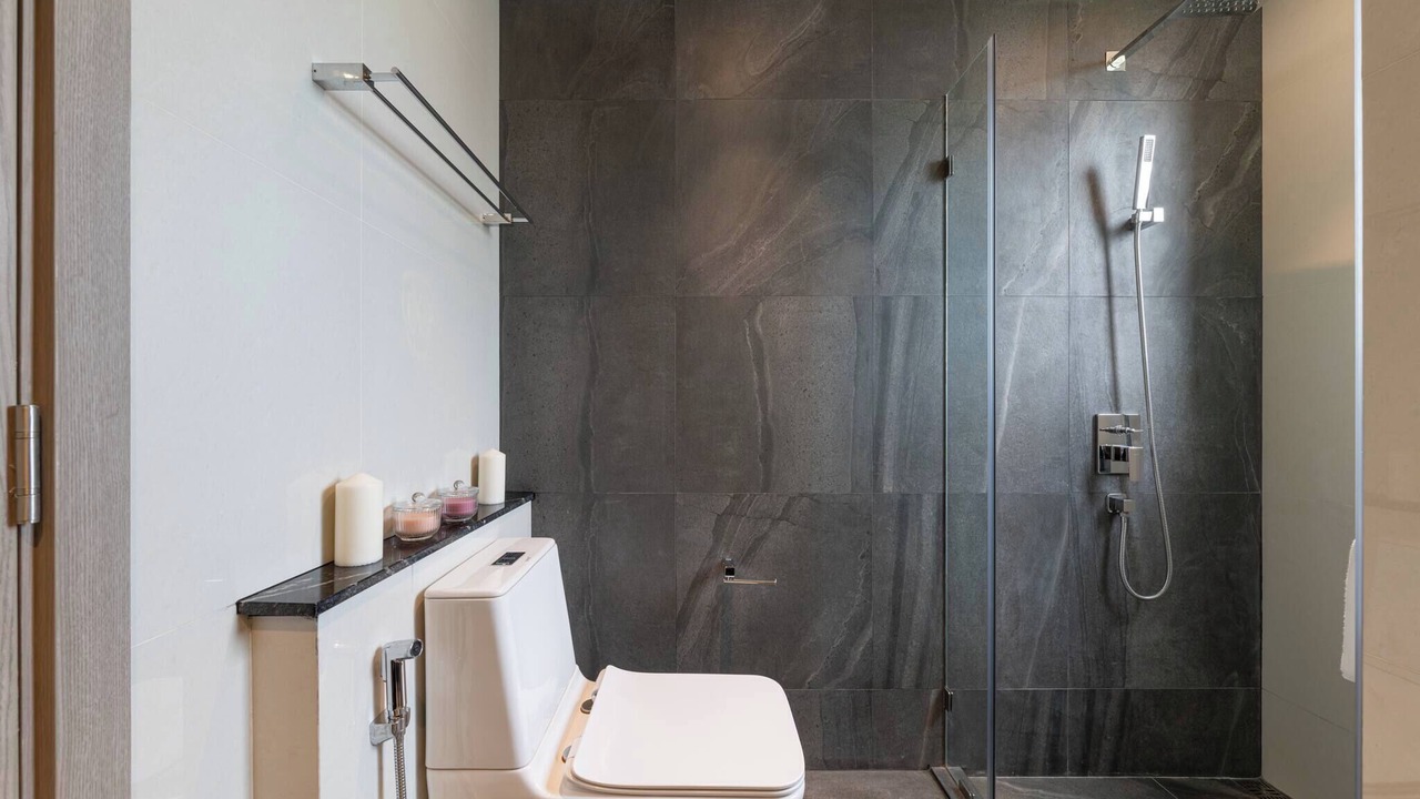 Photo of Bathroom in Pratumnak Hill