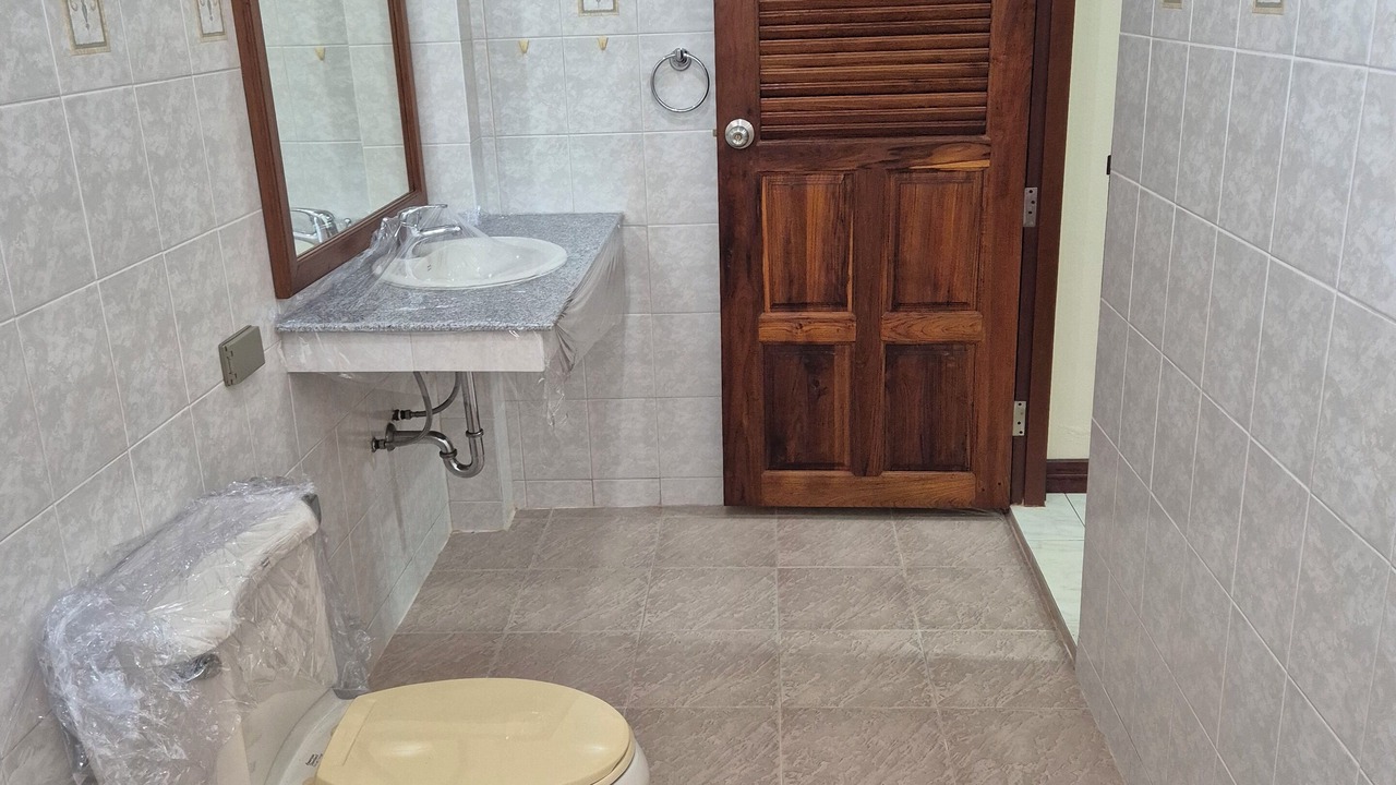 Photo of Bathroom in Kamala