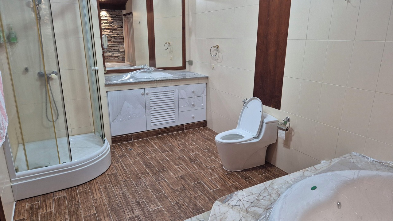 Photo of Bathroom in Kamala