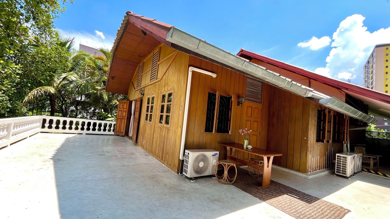 Photo of Outdoor in Chang Phueak
