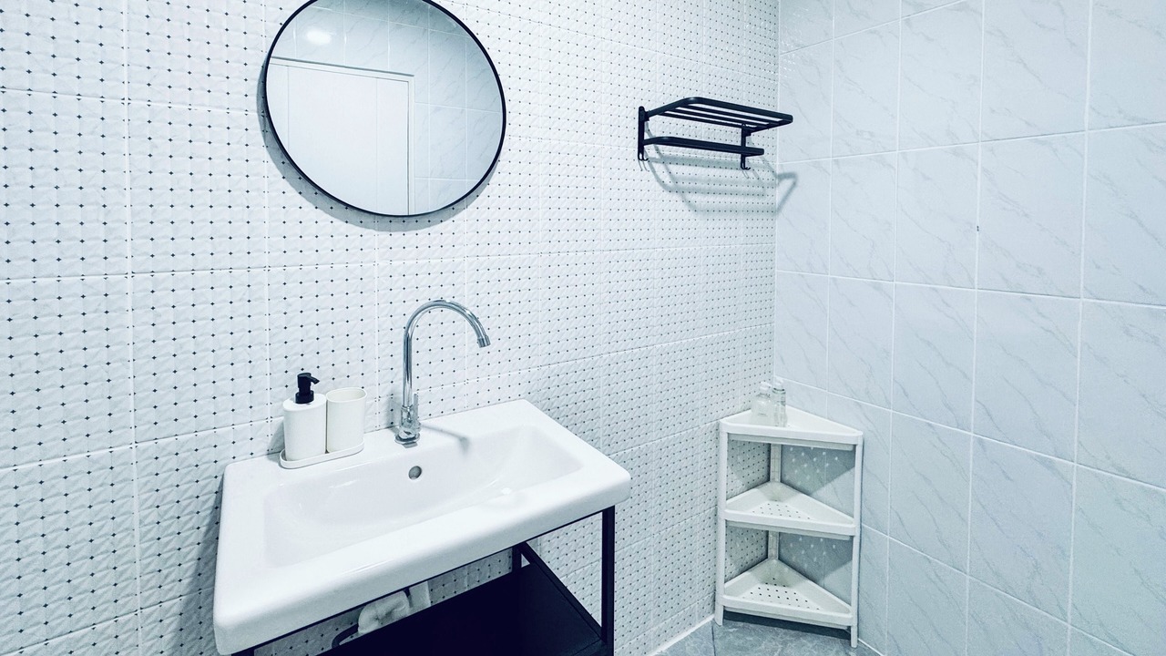 Photo of Bathroom in Pak Nam Pran