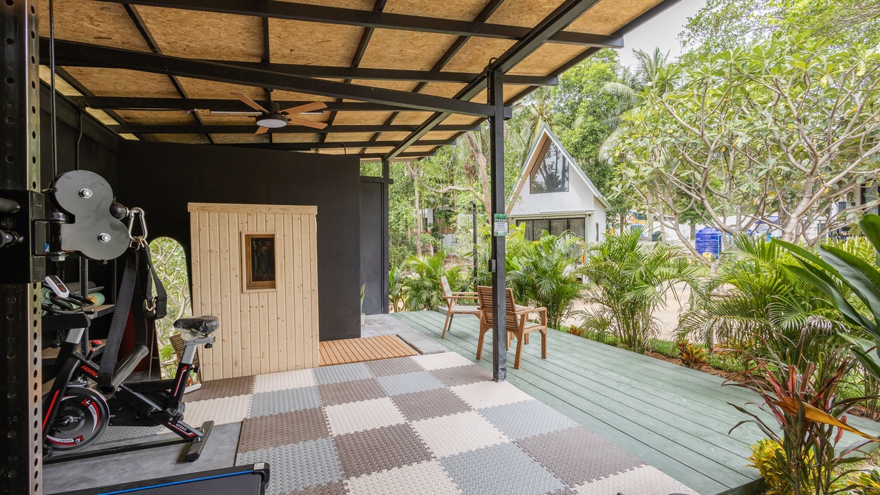 Photo of Patio Balcony in Hin Hong