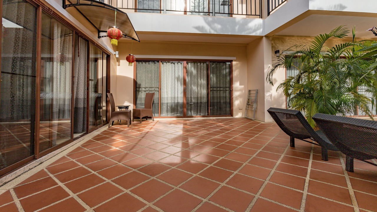 Photo of Patio Balcony in Bang Tao