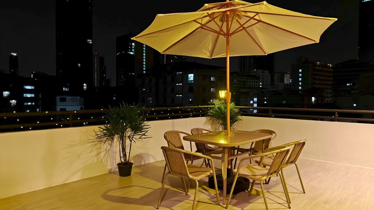 Photo of Outdoor in Khlong Tan Nuea