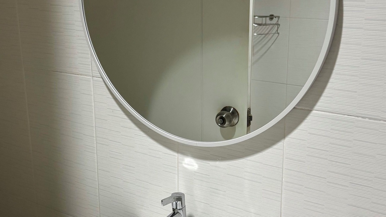 Photo of Bathroom in Khanna Yao