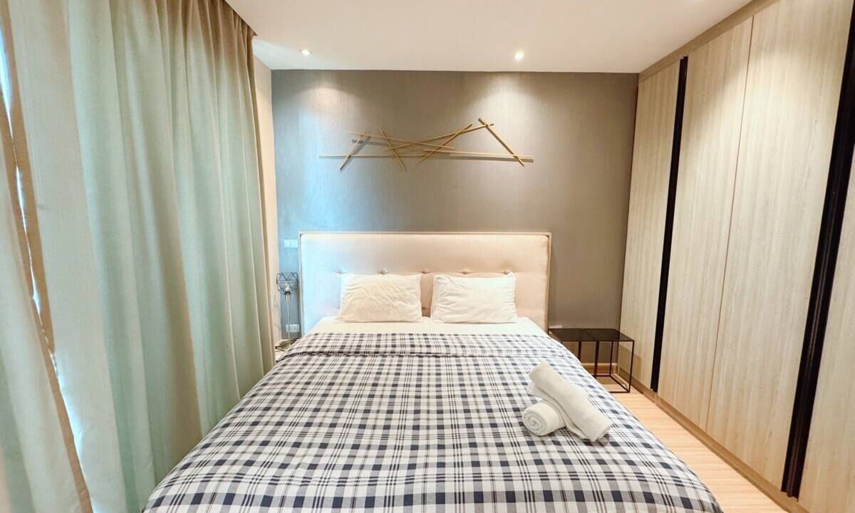 Photo of Bedroom in Phra Khanong Nuea