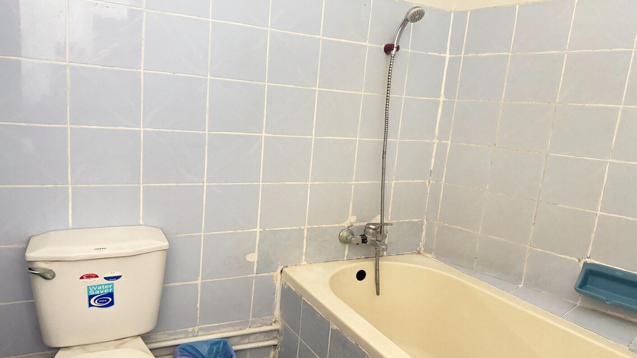 Photo of Bathroom in Old City