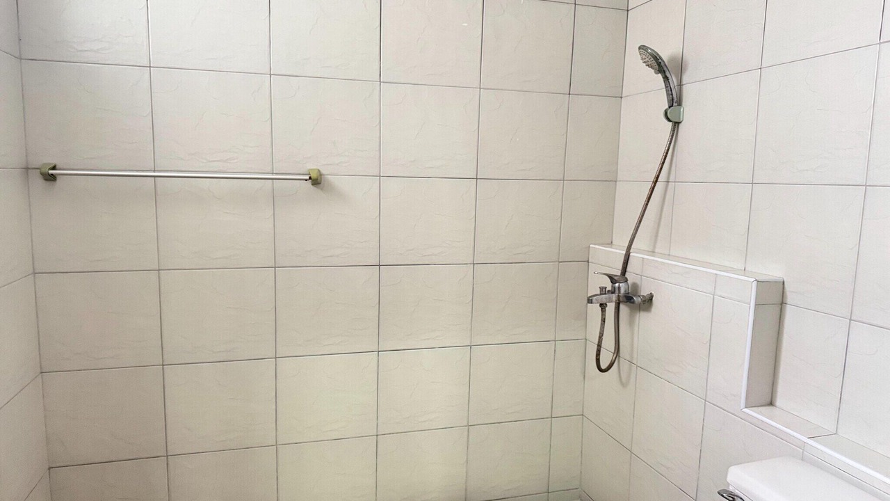 Photo of Bathroom in Old City