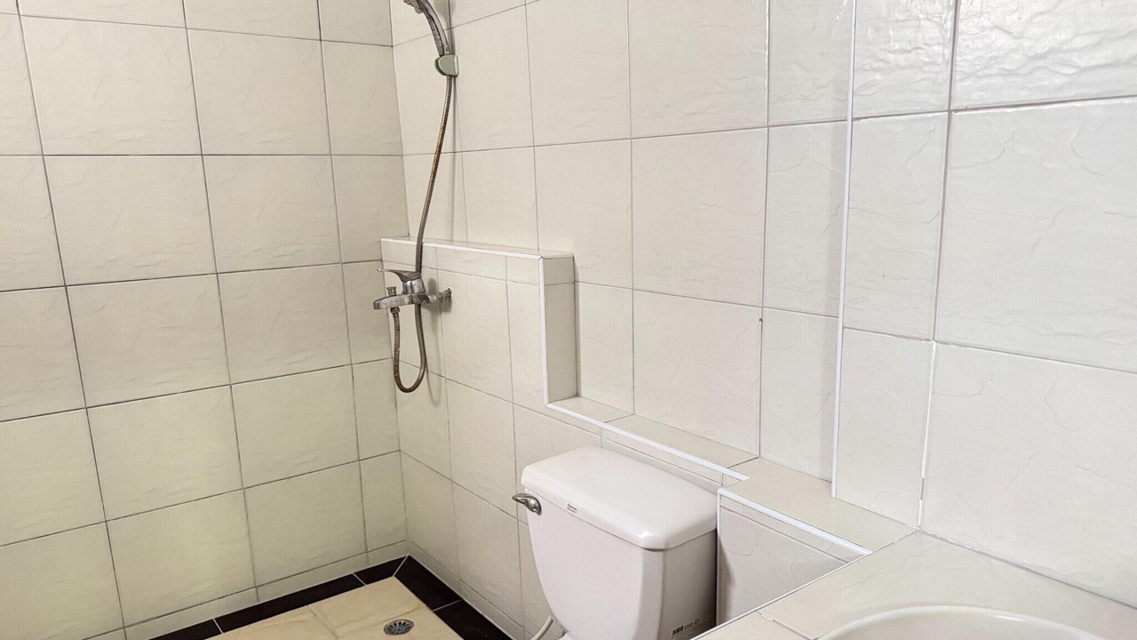 Photo of Bathroom in Old City