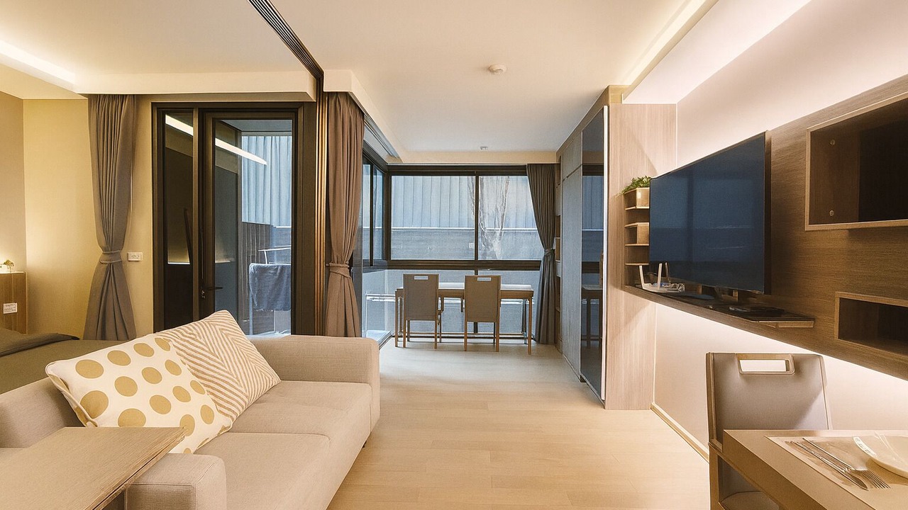 Photo of Livingroom in Khlong Tan
