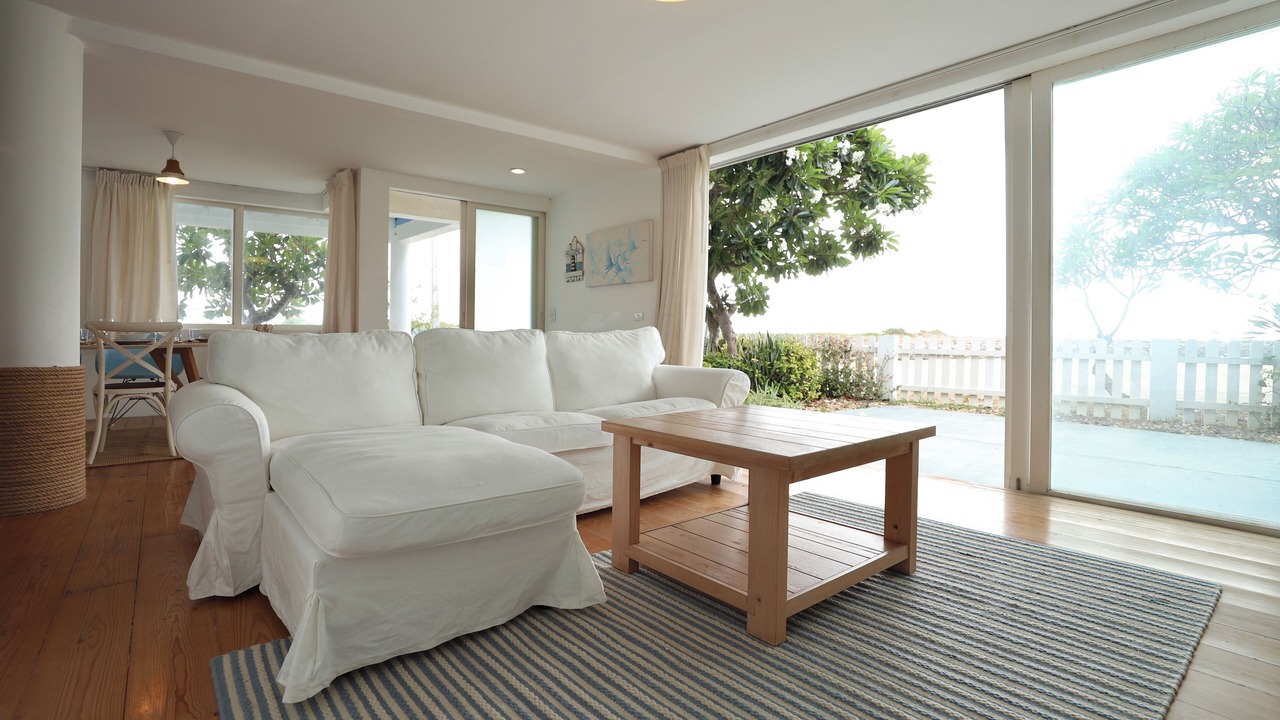Photo of Livingroom in Laem Phak Bia