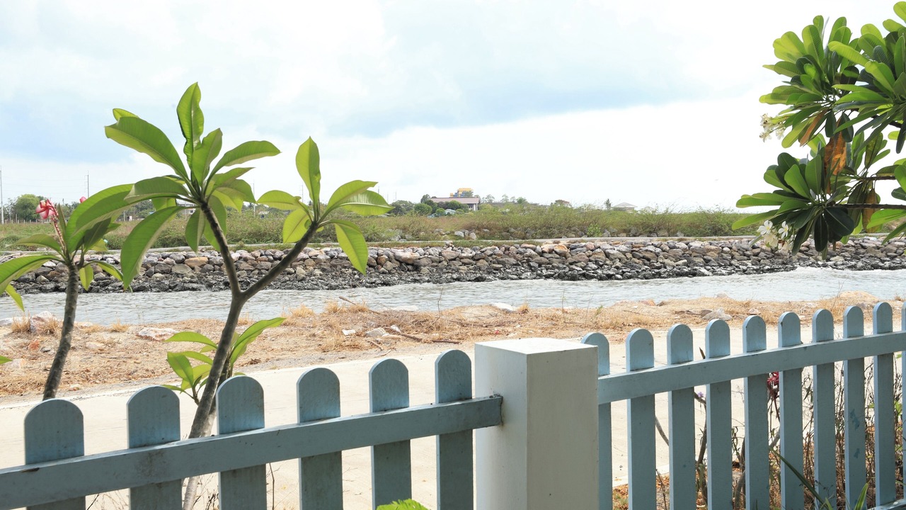 Photo of Outdoor in Laem Phak Bia