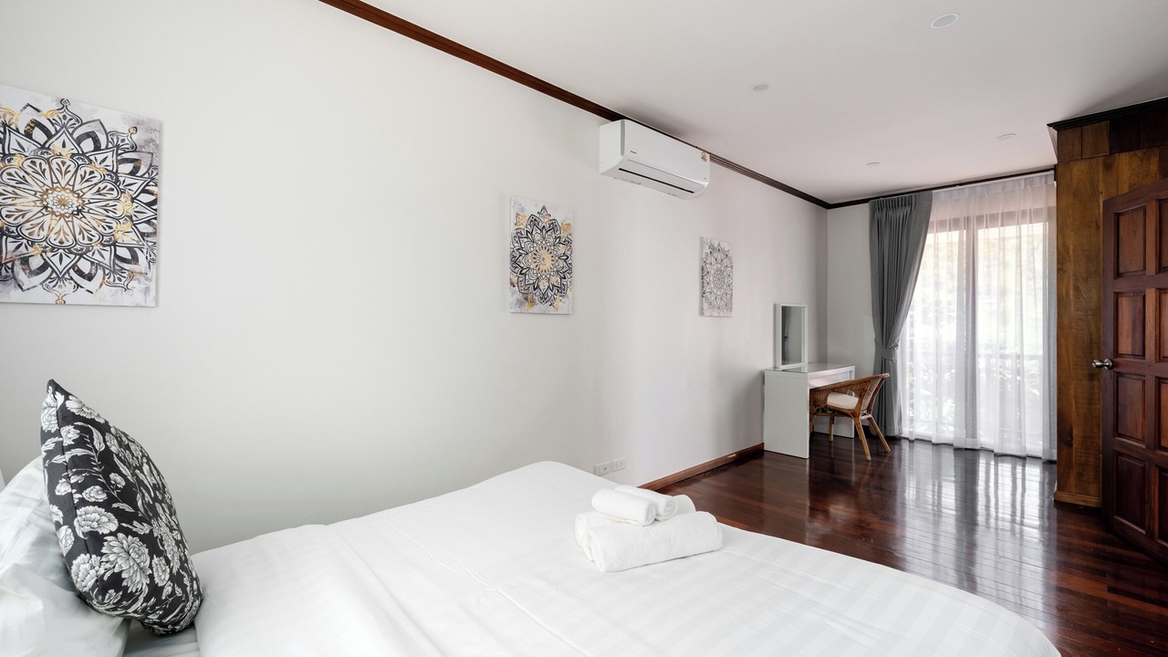 Photo of Bedroom in Maret