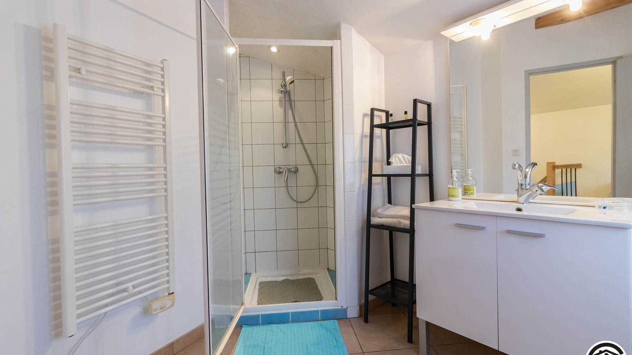 Photo of Bathroom in Saint-Felix-Lauragais