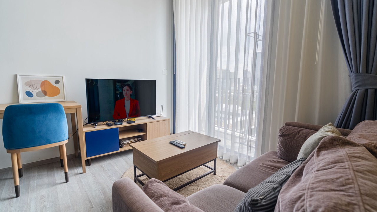 Photo of Livingroom in Khlong Tan Nuea