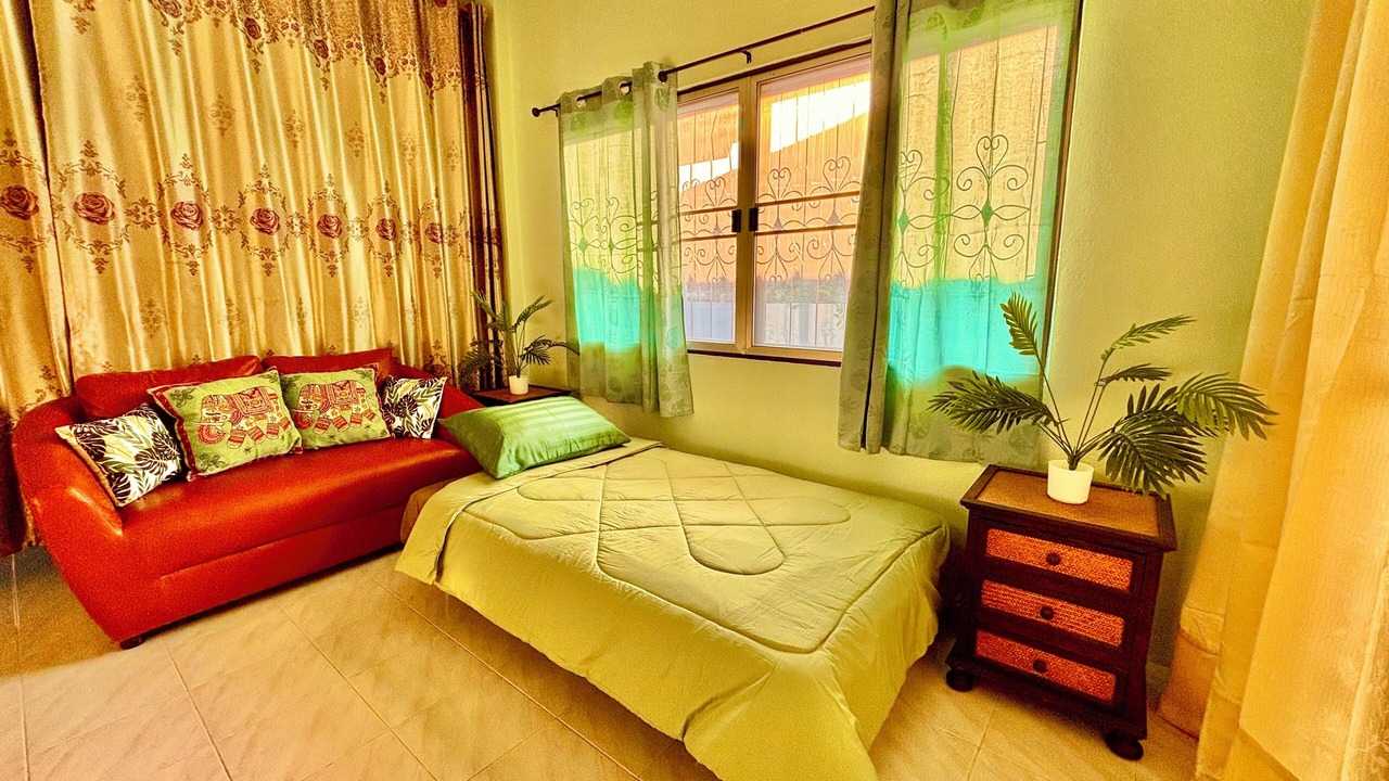Photo of Bedroom in San Phak Wan