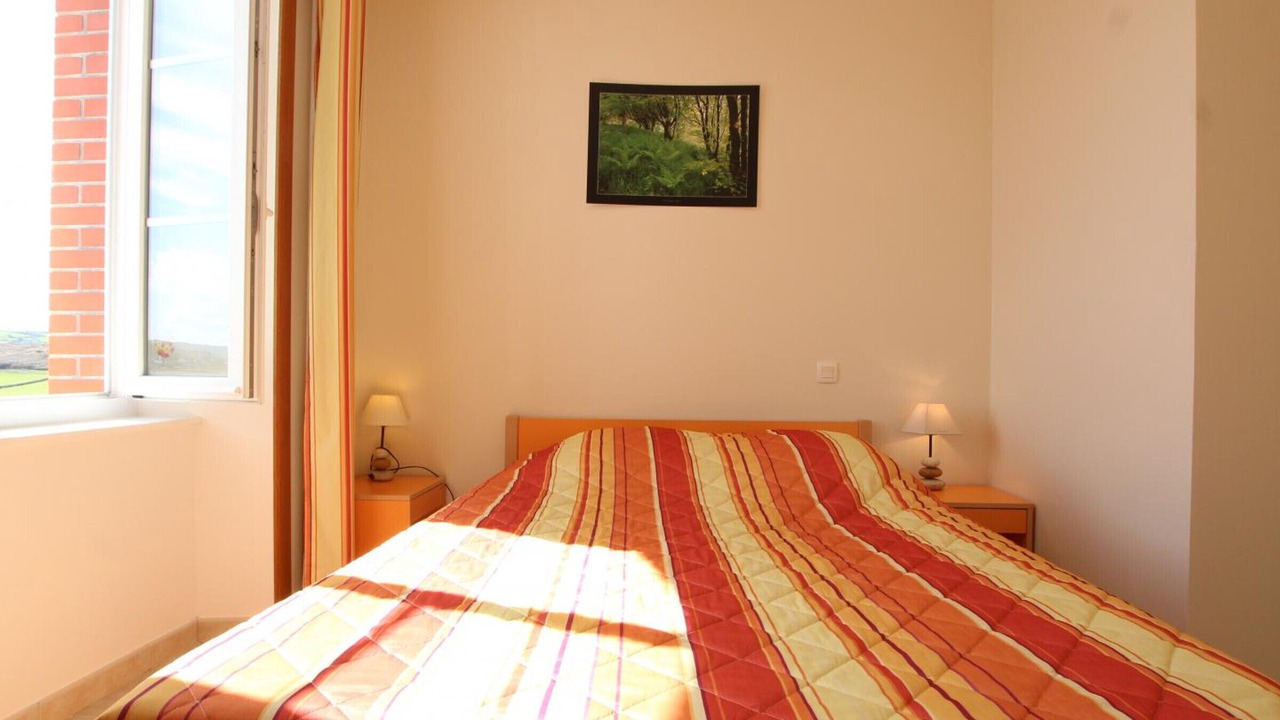 Photo of Bedroom in Digulleville