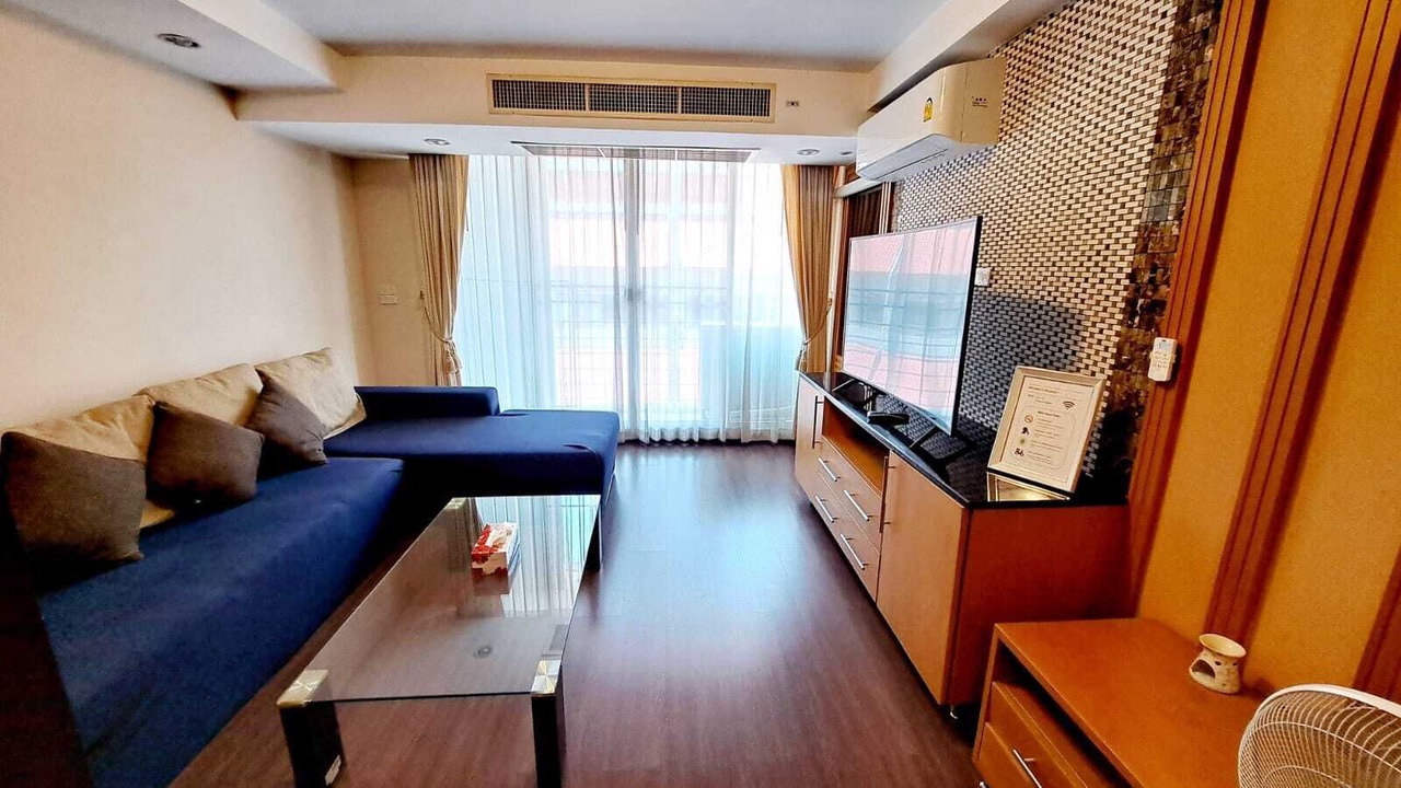 Photo of Livingroom in Khlong Toei Nuea