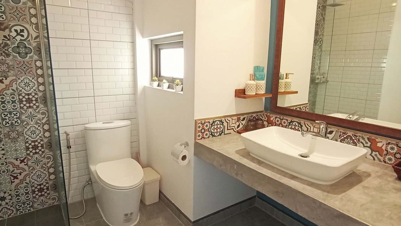 Photo of Bathroom in Chaweng City Center