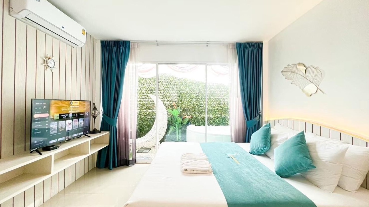 Photo of Bedroom in Koh Lan