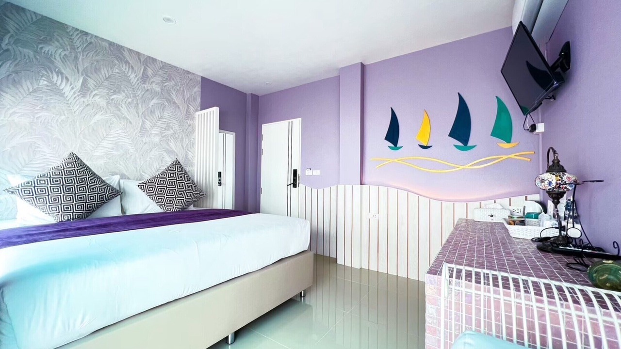 Photo of Bedroom in Koh Lan