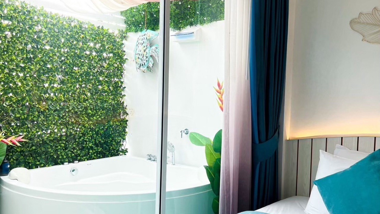 Photo of Bedroom in Koh Lan