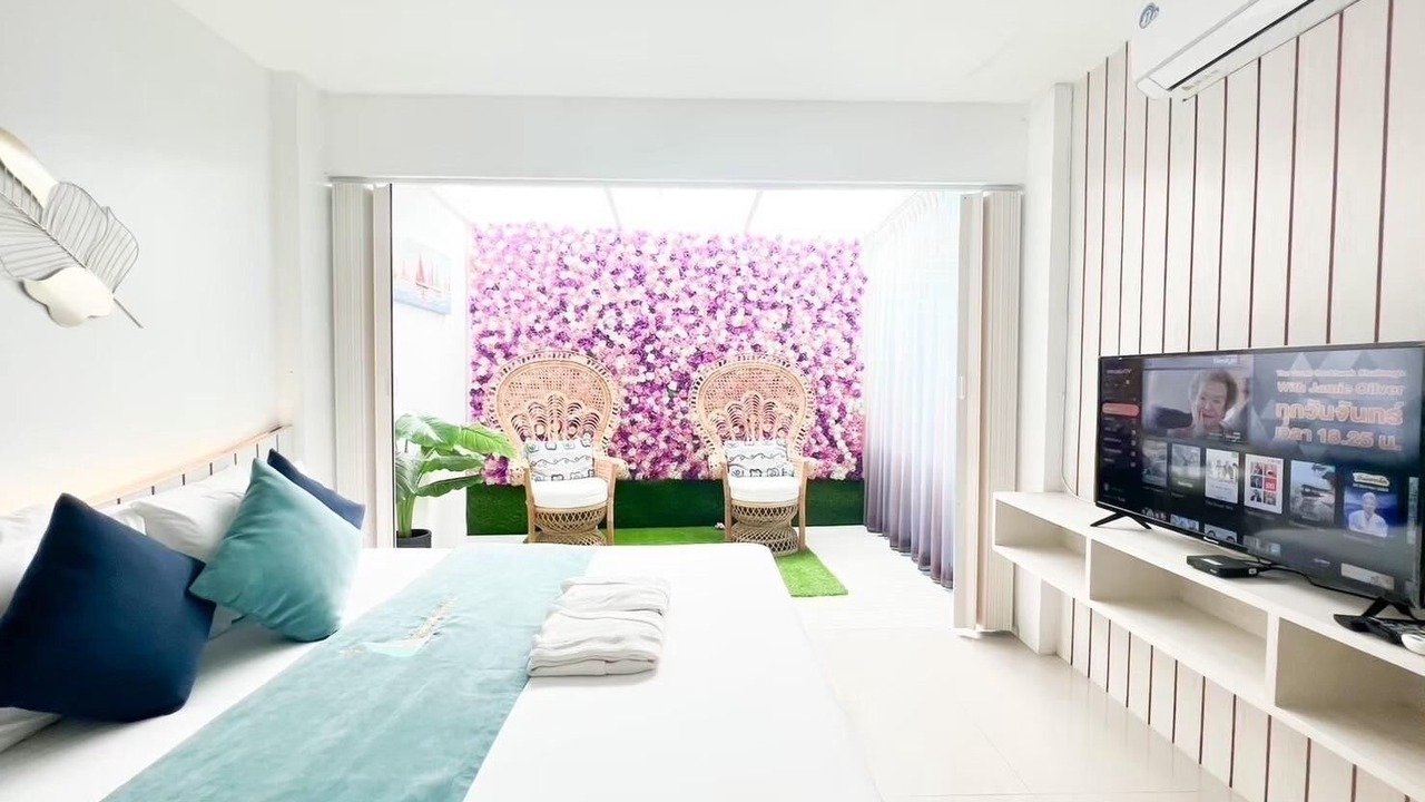 Photo of Bedroom in Koh Lan