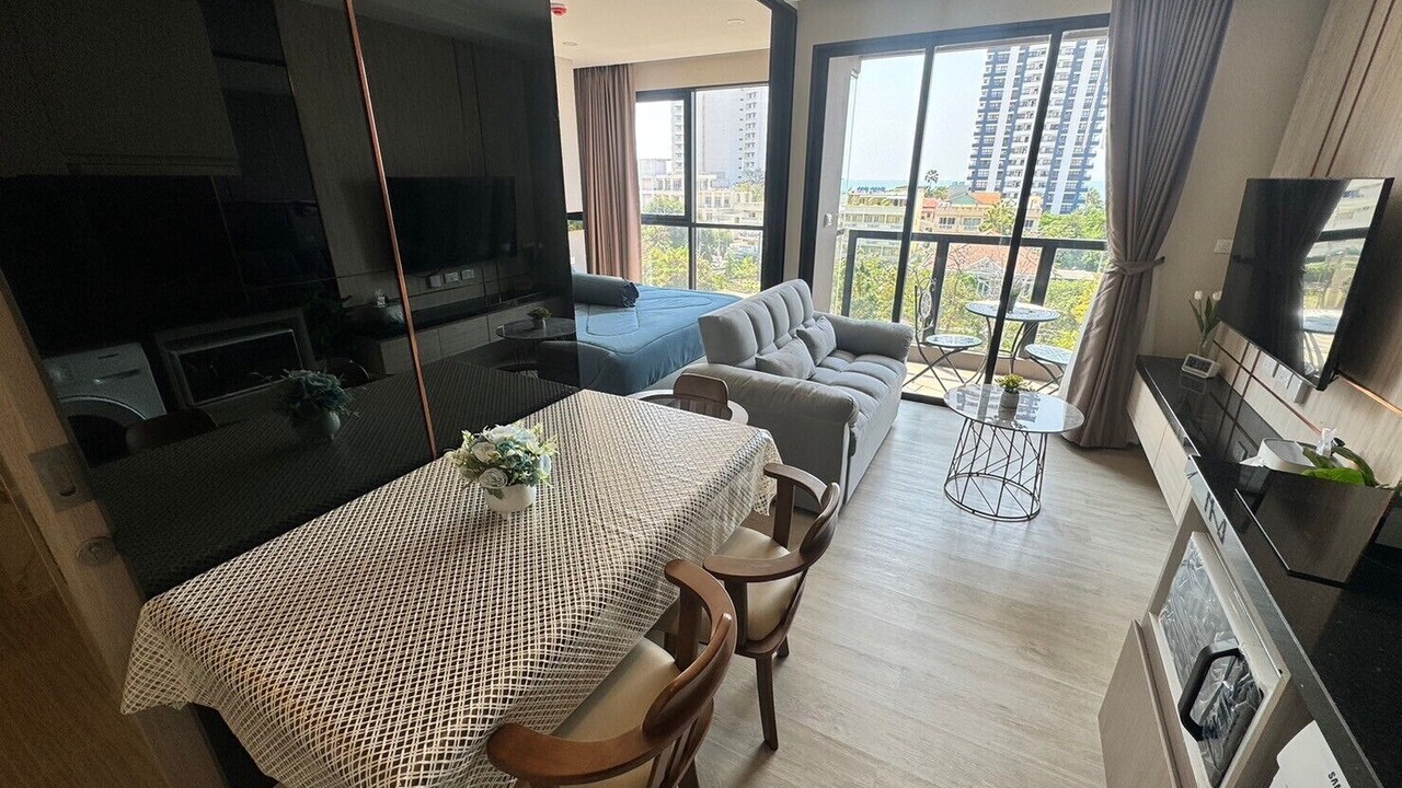 Photo of Livingroom in Pratumnak Hill