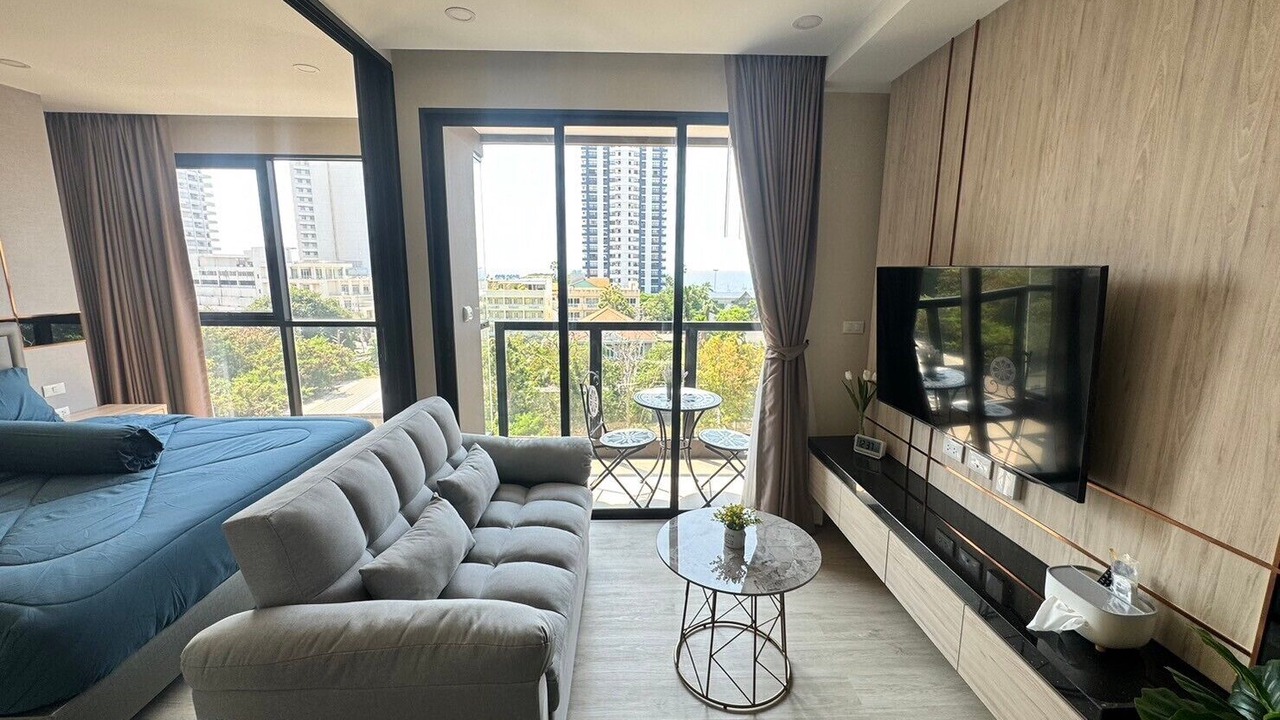 Photo of Livingroom in Pratumnak Hill