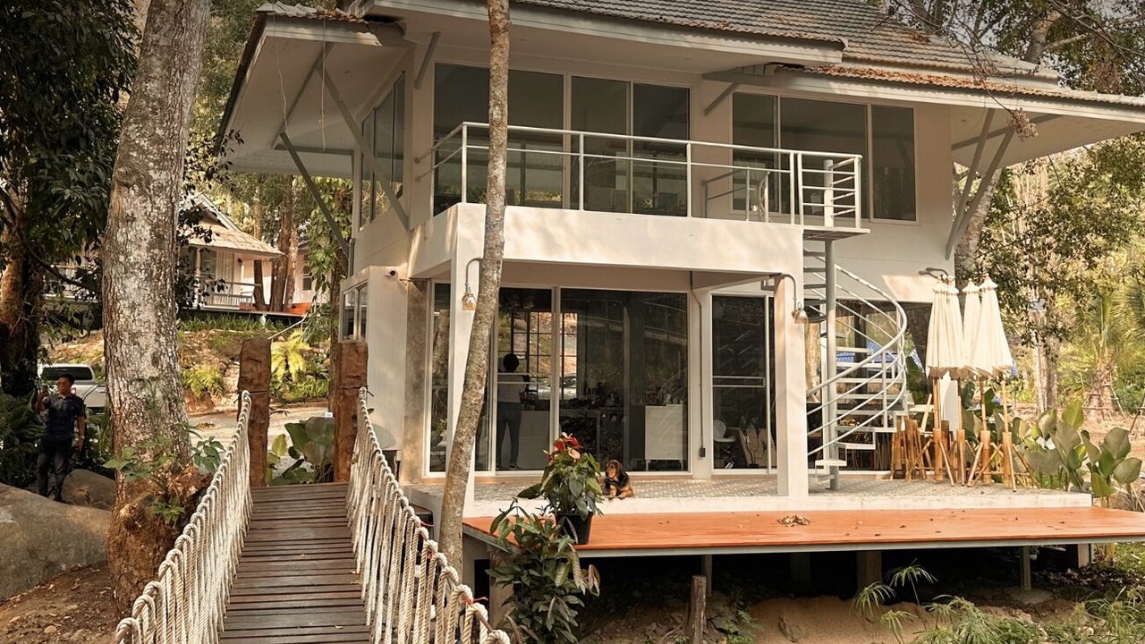 Photo of Outdoor in Mae On