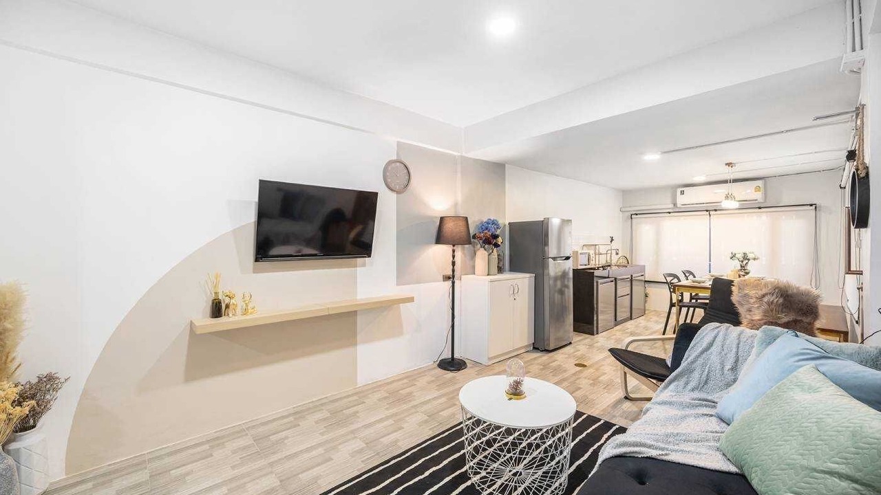 Photo of Livingroom in Din Daeng