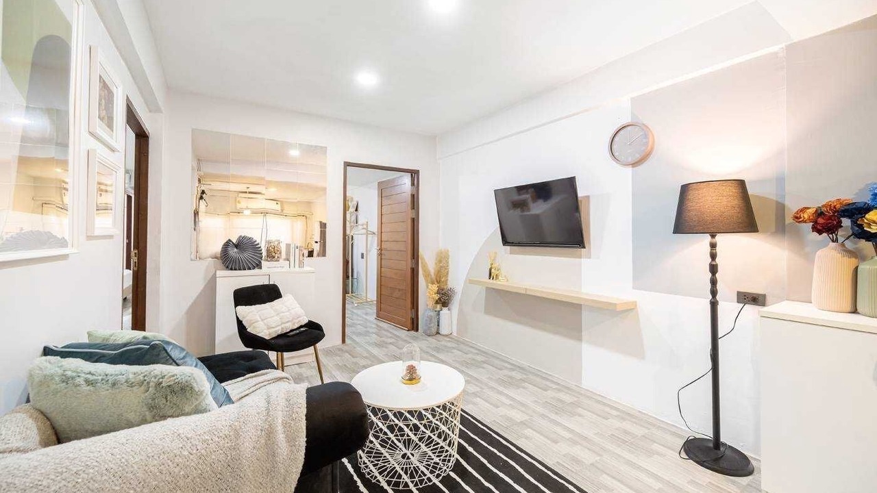 Photo of Livingroom in Din Daeng