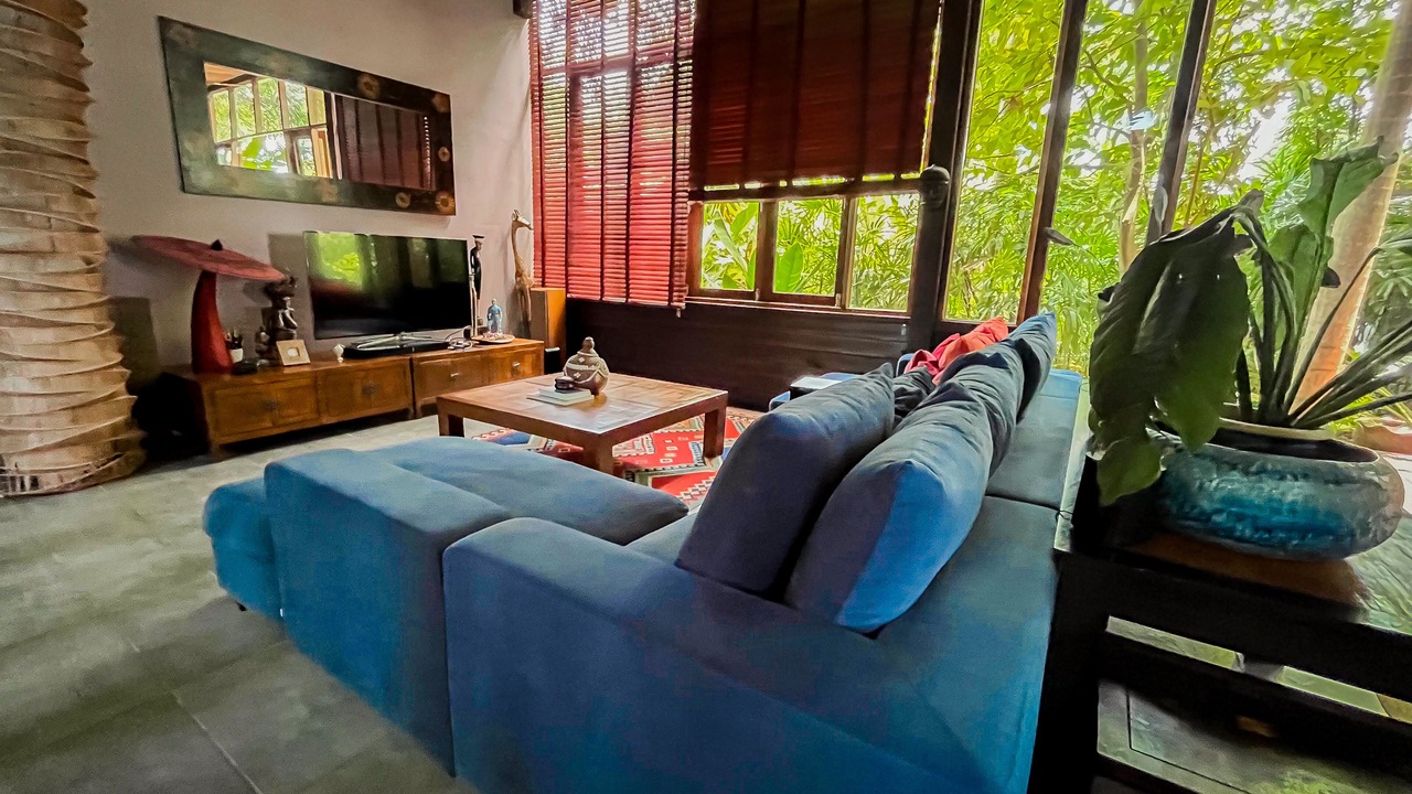 Photo of Livingroom in Hin Hong