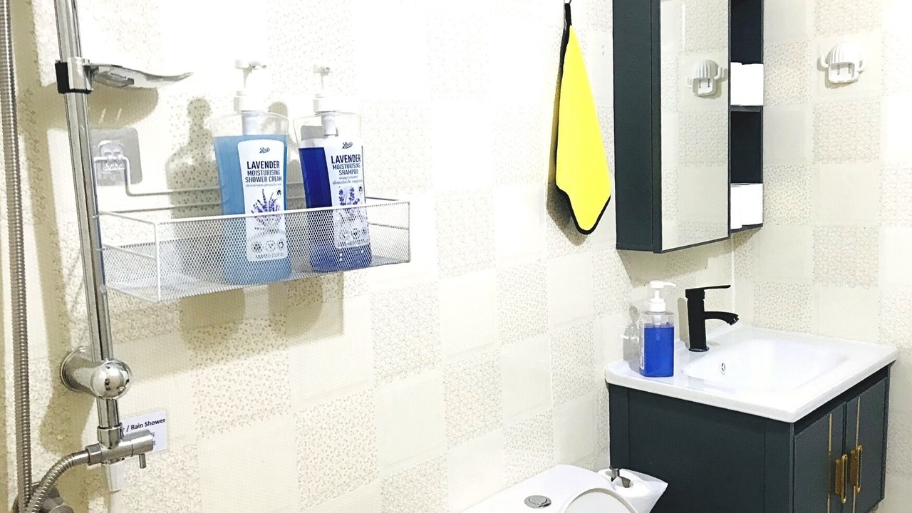 Photo of Bathroom in Wat Ket