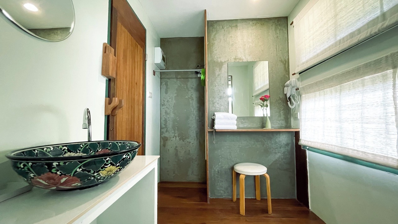 Photo of Bathroom in Saphli