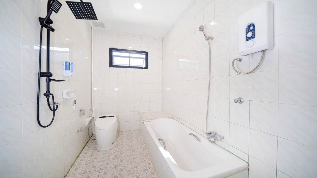 Photo of Bathroom in Cherngtalay