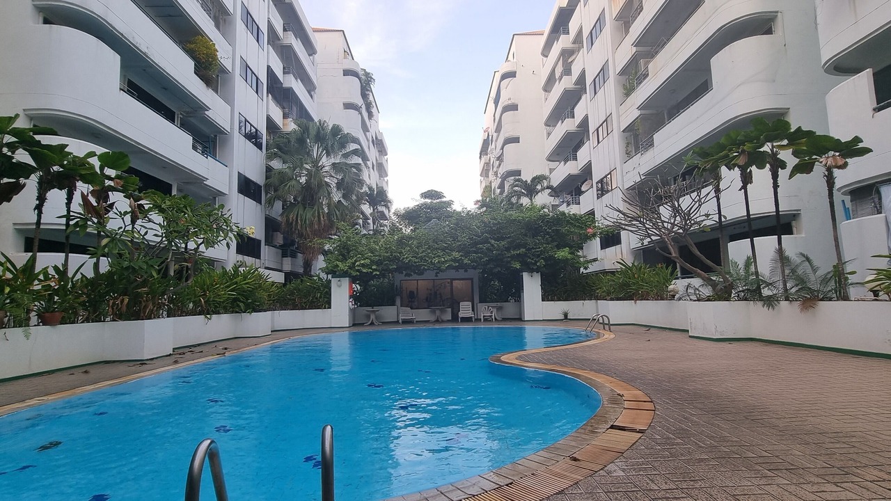 Photo of Outdoor in Suan Luang