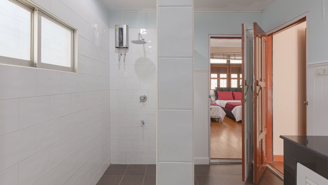 Photo of Bathroom in Nana