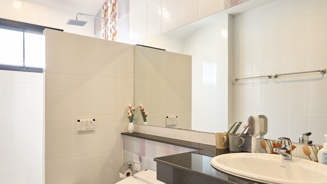 Photo of Bathroom in Hang Dong